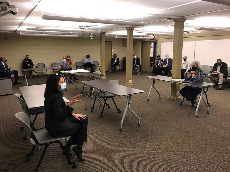 Le scuole della città di Huntsville vanno avanti nel mezzo degli attacchi alla sicurezza informatica