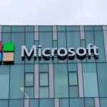 Microsoft afferma che gli hacker di SolarWinds hanno avuto accesso ad alcuni dei suoi codici sorgente