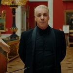 L’Hermitage ha accusato il leader dei Rammstein di vendere token NFT contraffatti