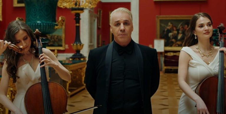 L’Hermitage ha accusato il leader dei Rammstein di vendere token NFT contraffatti