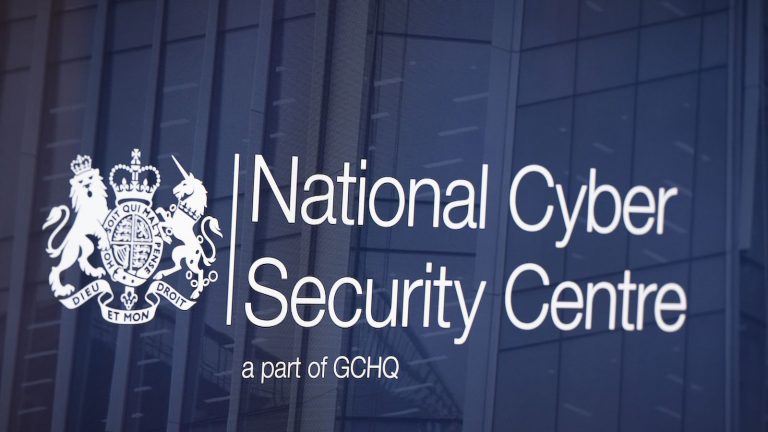 Gli attacchi cyber britannici prendono di mira le organizzazioni sanitarie e di vaccinazione contro Covid-19