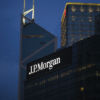 Tumulti in JP Morgan per il ricorso di Ray Ban sulla frode nei conti bancari